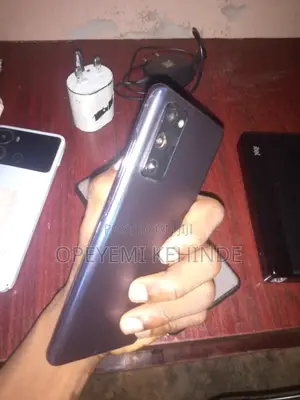 Samsung Galaxy S20 FE LTE Exynos 128 GB