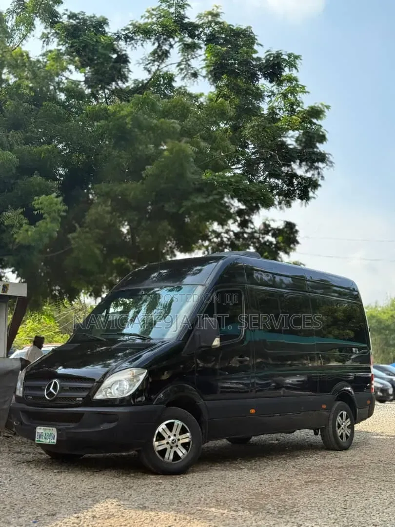 Mercedes Sprinter Bus for Rent
