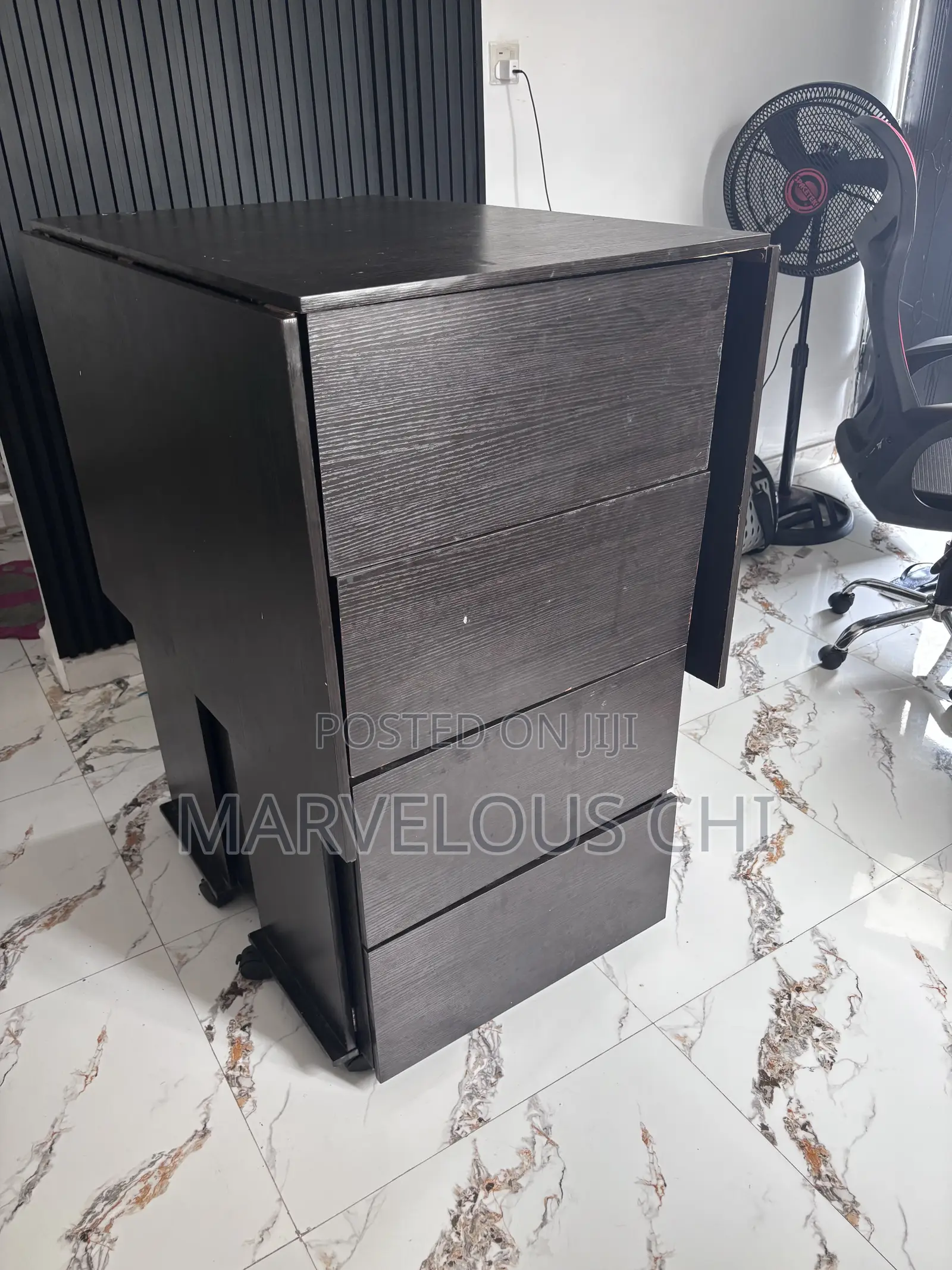 Foldable / Extendable Table
