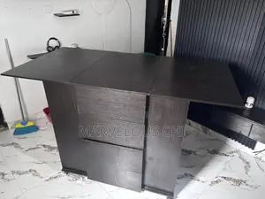 Foldable / Extendable Table