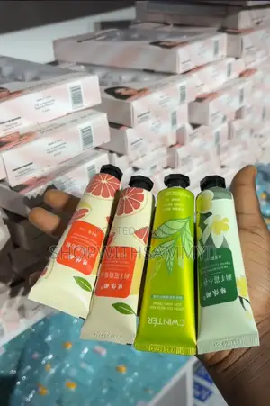 Moisturizing Handcream