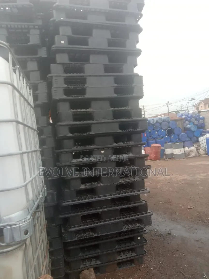 Pw Plastic Pallets