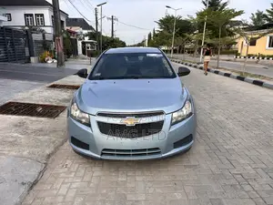 Chevrolet Cruze LS 2012 Blue
