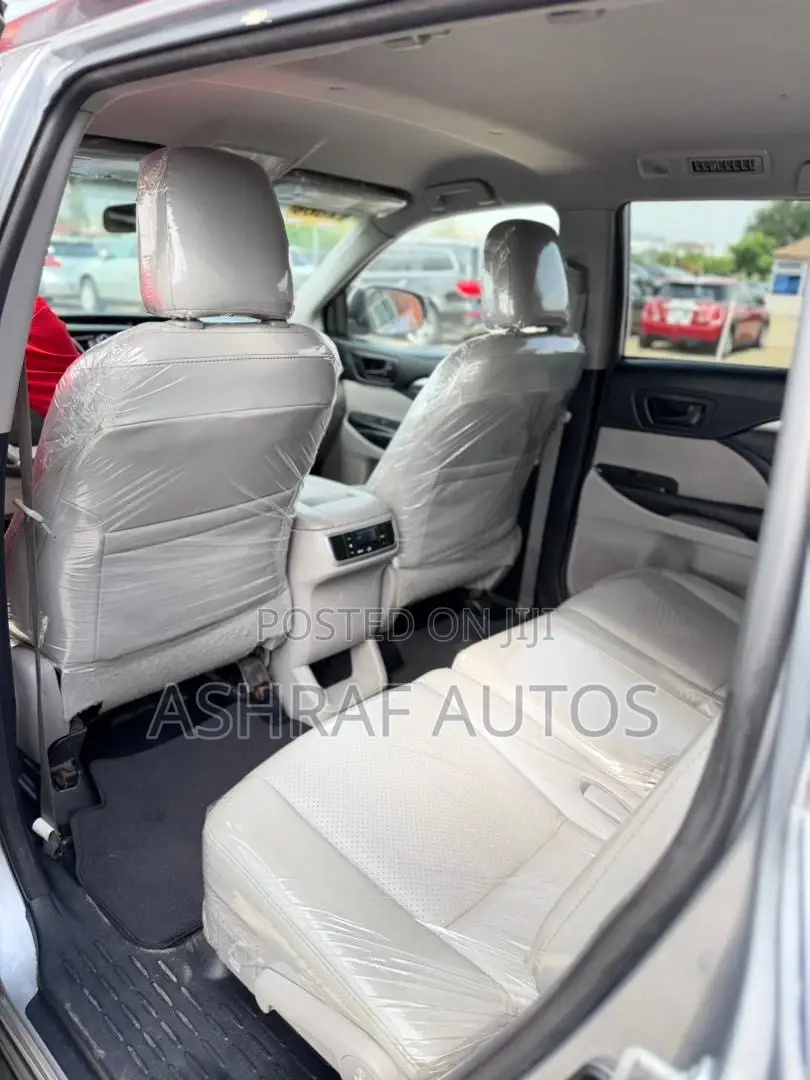 Toyota Highlander 2017 Gray