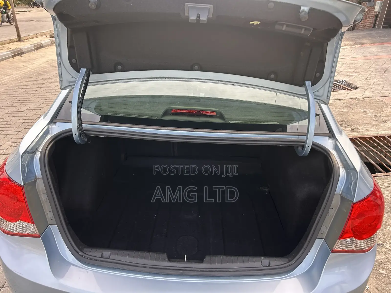 Chevrolet Cruze LS 2012 Blue