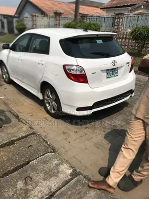 Toyota Matrix 2012 White