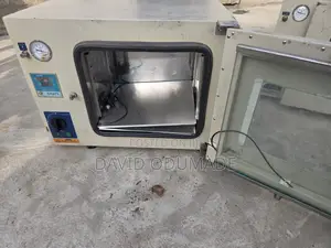 Vacuum Drying Oven