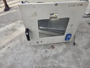 Vacuum Drying Oven