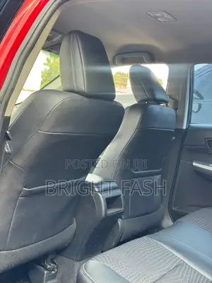 Toyota Camry SE 4dr Sedan (2.5L 4cyl 6A) 2012 Red