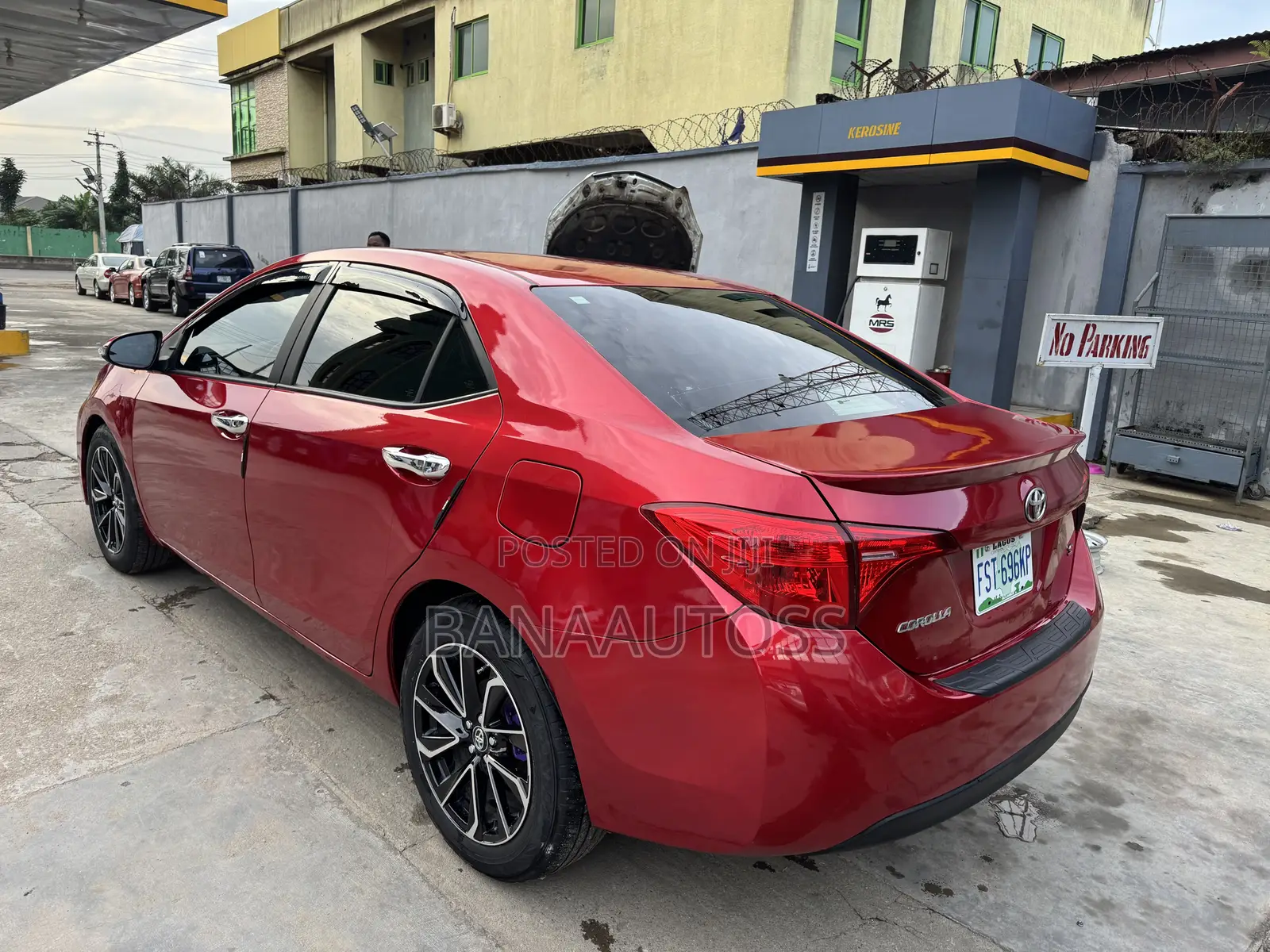 Toyota Corolla 2017 Red