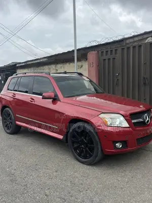 Mercedes-Benz GLK-Class 2010 Red
