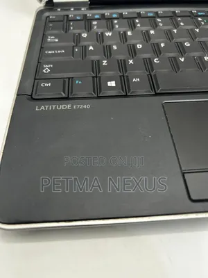 Laptop Dell Latitude E7240 8GB Intel Core i7 SSD 128GB