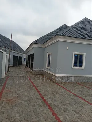 2bdrm Block of Flats in Giant Stride Estate, Dutse-Alhaji for rent