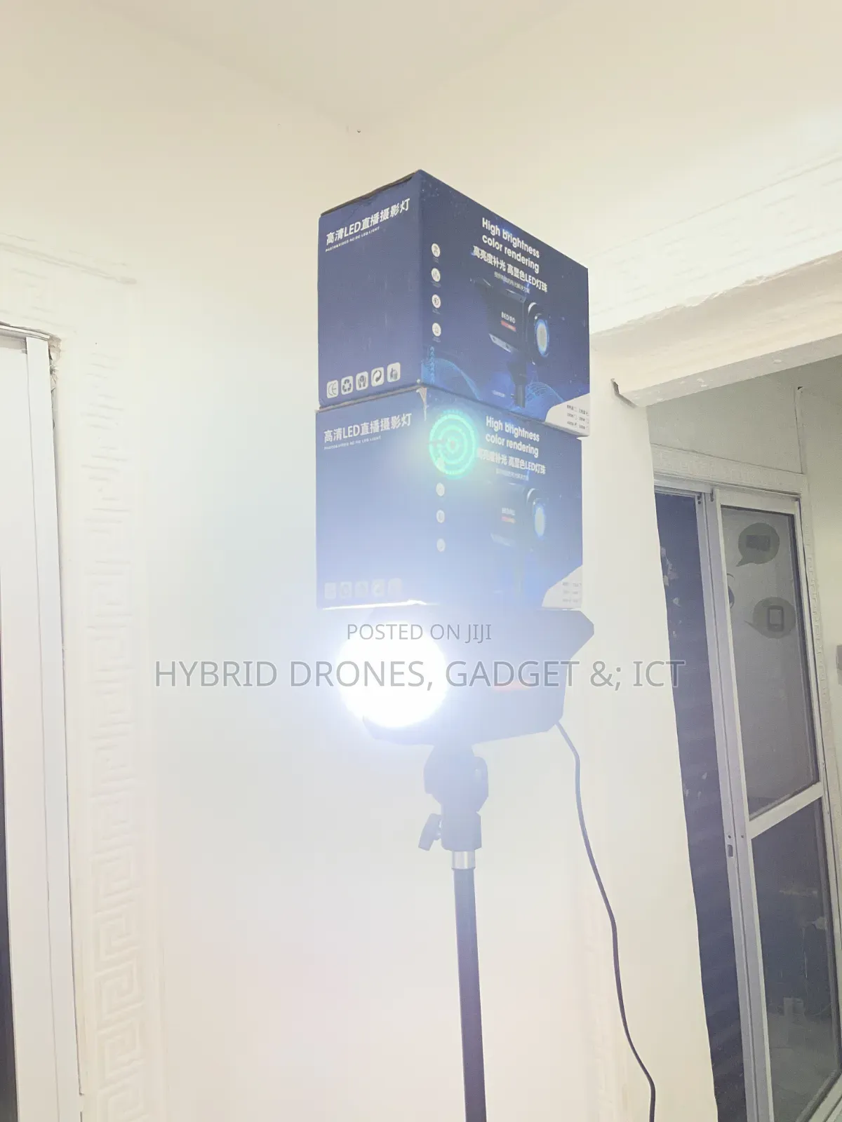 Bedero Bd 400 Fill Light for Content Video Light