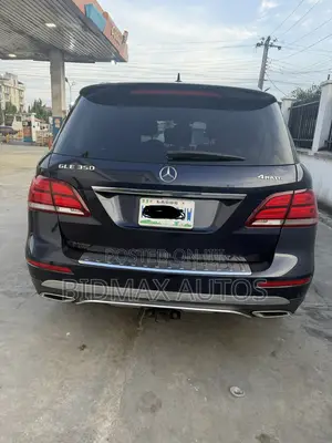 Mercedes-Benz GLE-Class GLE 350 2017 Blue