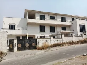 Furnished 10bdrm Mansion in Private Estate, Maitama for sale