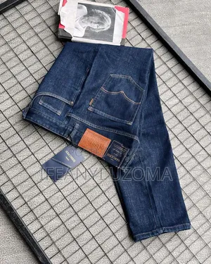 Quality Plain Straight Men Jeans