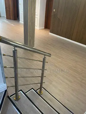 Laminated Wooden Floor Installation