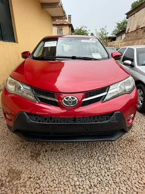 Toyota RAV4 LE 4dr SUV (2.5L 4cyl 6A) 2015 Red