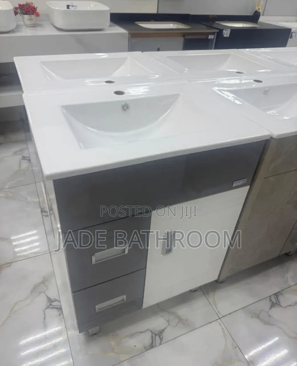 Cabinet Basin