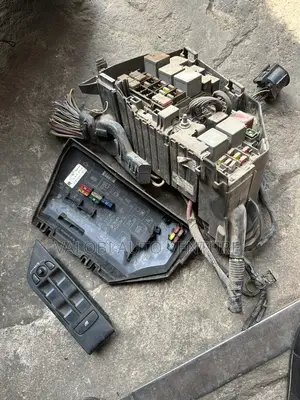 Fuse Box Range Rover Evoque 2012