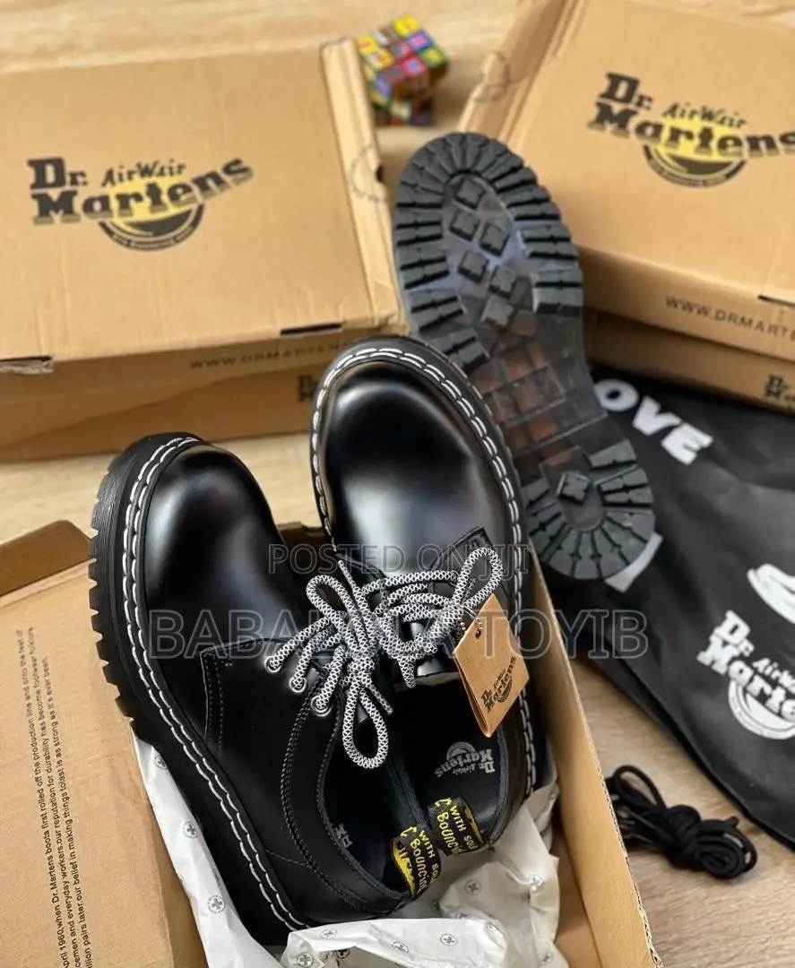 Dr Martens Shoe