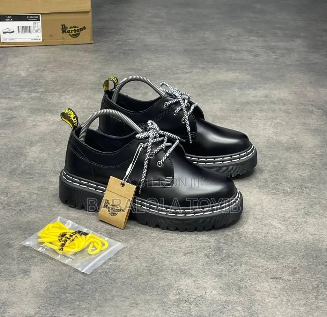 Dr Martens Shoe