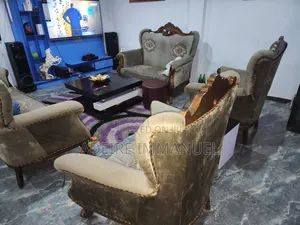 Royal Chairs