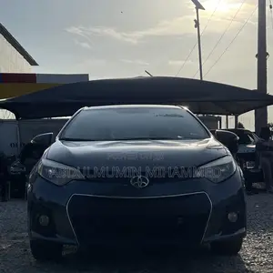 Toyota Corolla S 4dr Sedan (1.8L 4cyl CVT) 2015 Black
