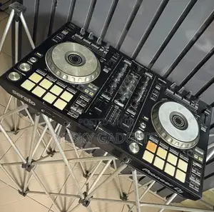 Pioneer DDJ Sr2