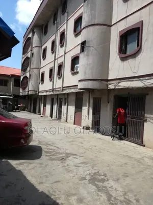 3bdrm Block of Flats in Abule Egba for sale