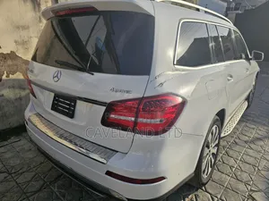 Mercedes-Benz GLS-Class 2018 Brown