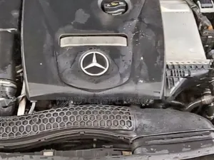 Mercedes-Benz C300 2016 Black