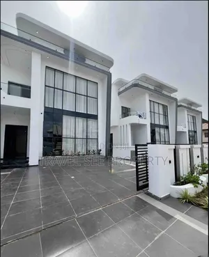 Furnished 4bdrm Duplex in Private Estate Lekki for sale