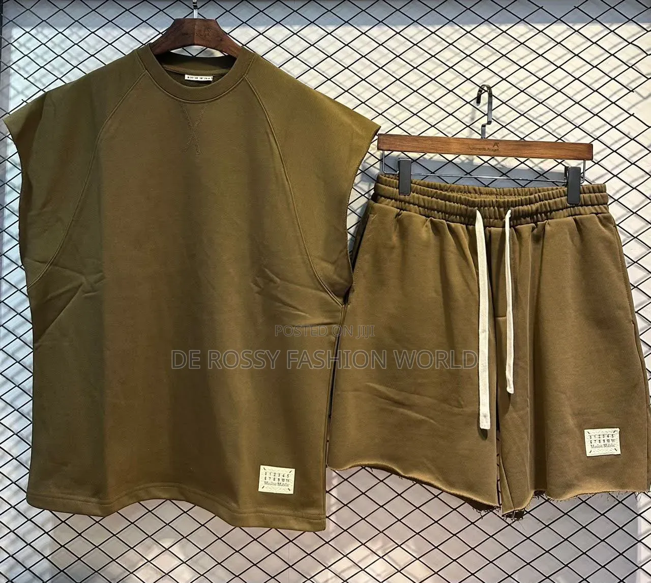 Luxury Designer Armless Up Dow
