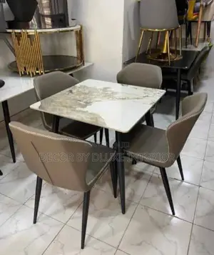 4-Seater Dining Set