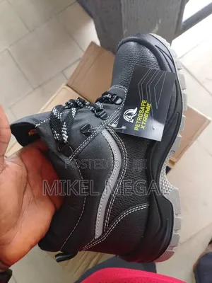 Safety Shoe Available