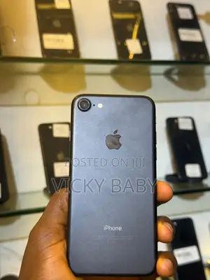 Apple iPhone 7 32 GB Black