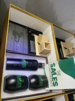 Cooperate Gift Set