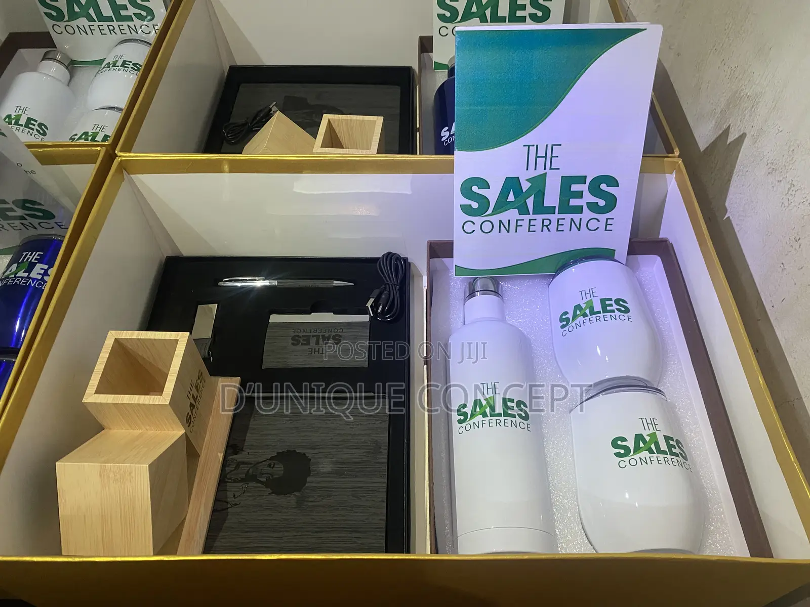 Cooperate Gift Set