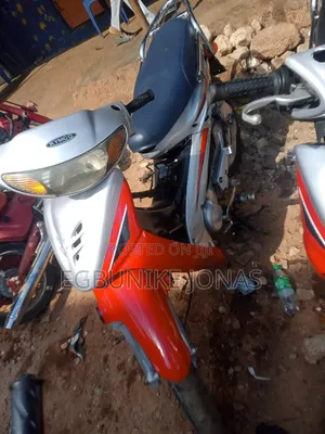 Kymco 2022 Red