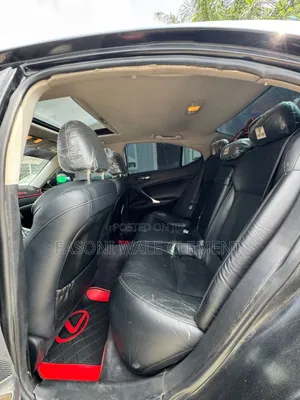 Lexus IS 250 Automatic 2012 Black