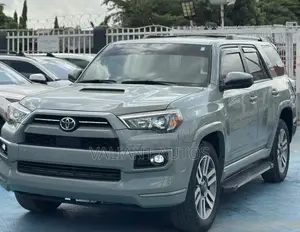 Toyota 4-Runner 2022 Beige