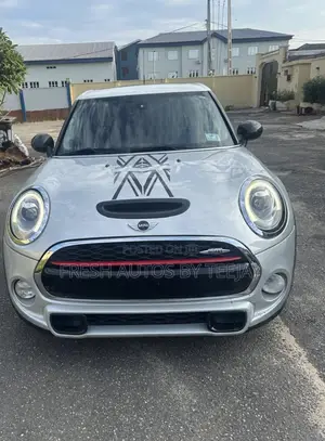 Mini Cooper 2016 Silver