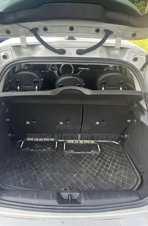 Mini Cooper 2017 Silver
