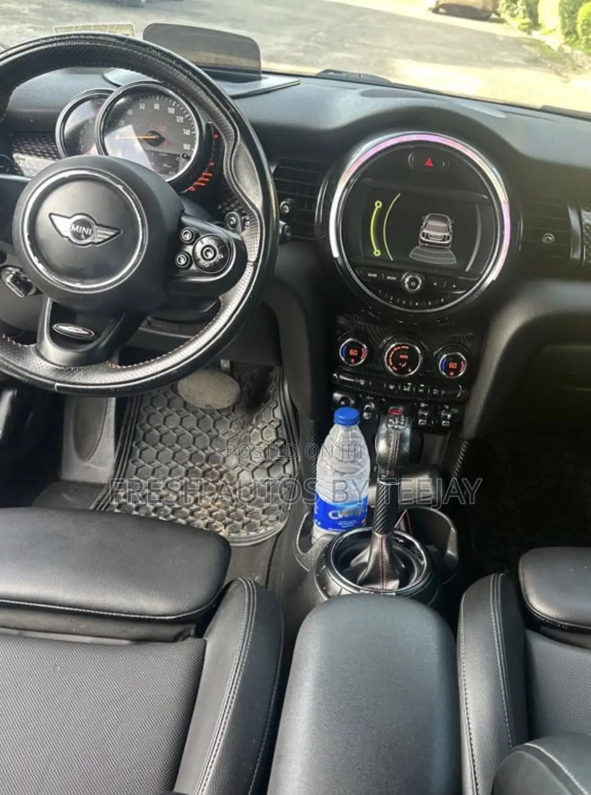 Mini Cooper 2017 Silver