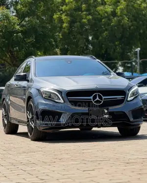 Mercedes-Benz GLA-Class 2017 Gray