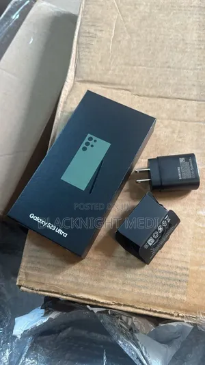 New Samsung Galaxy S23 Ultra 256 GB Green