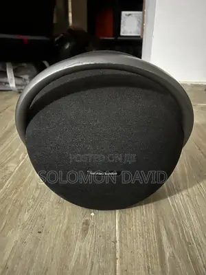 Harman Kardon Onyx Studio 7