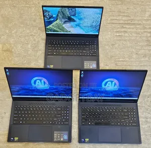 Laptop MSI Stealth 16 AI Studio 32GB Intel Core Ultra 9 SSD 1T